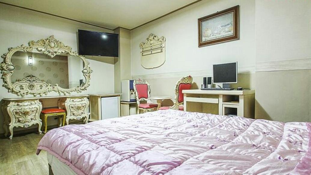 Bobos Hotel Jeju Esterno foto